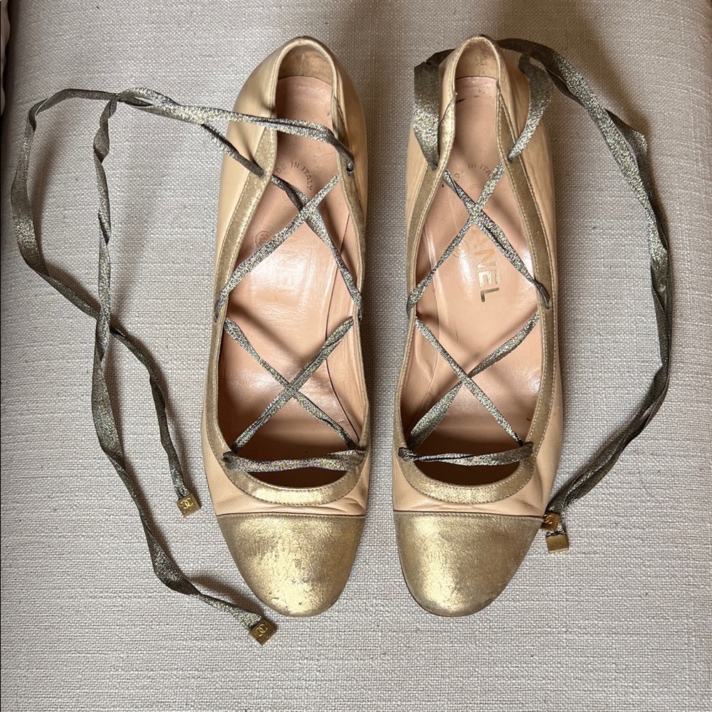 CHANEL Gold and Cream Lace-Up Heels